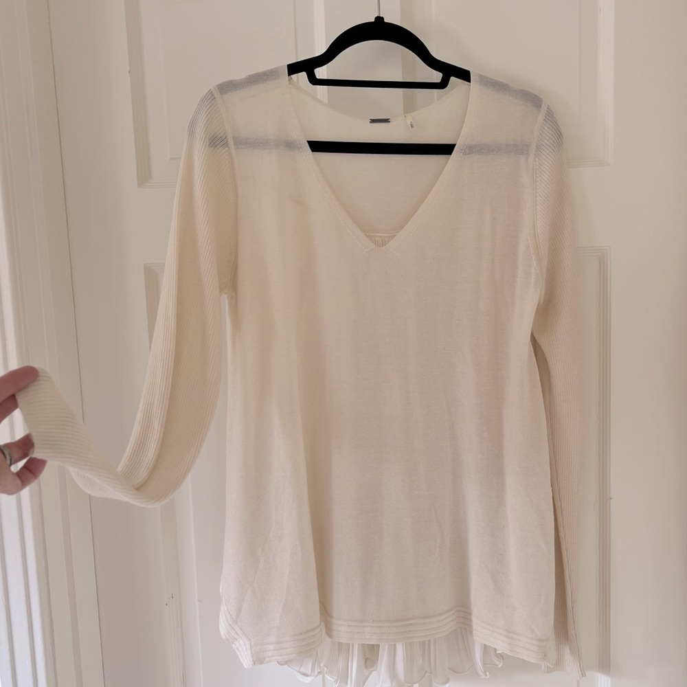 Elie Tahari blouse